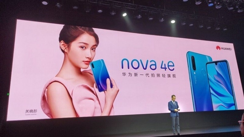 Buổi ra mắt Huawei Nova 4e